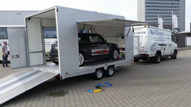 MOETEFINDT Fahrzeugtransporter-Dortmund-Fahschule-Clemens